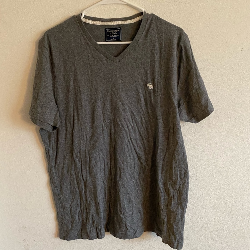Men’s Large Abercrombie Vneck